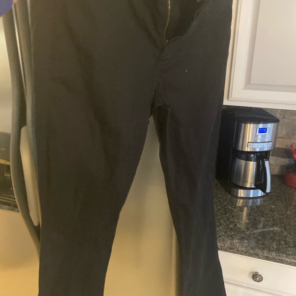 Old navy bootcut chinos - Picture 10 of 11